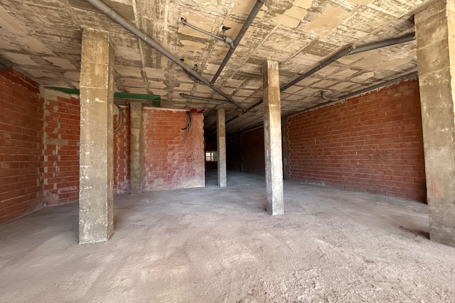 Revente - Business - Jacarilla