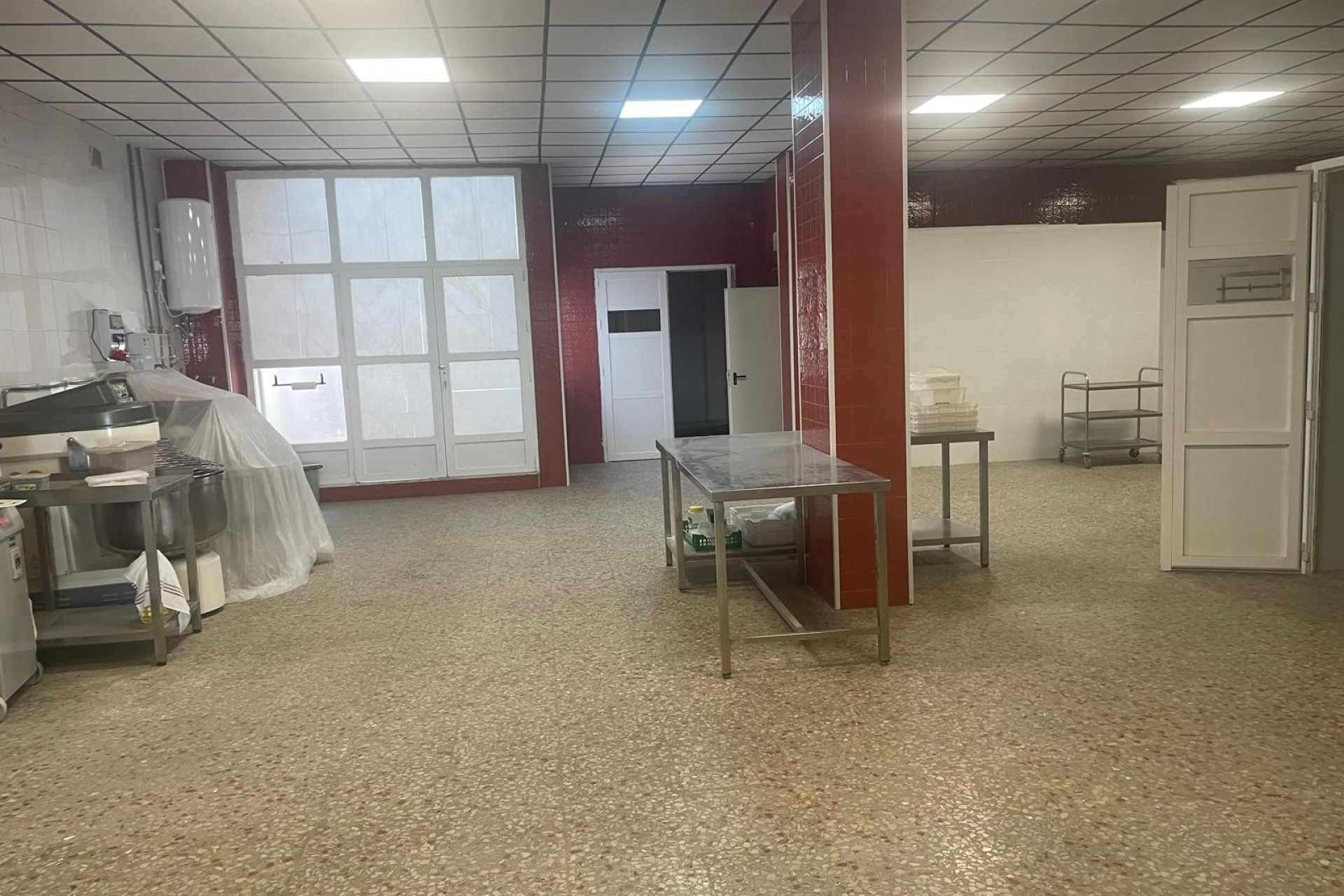 Revente - Commercial - Almoradí