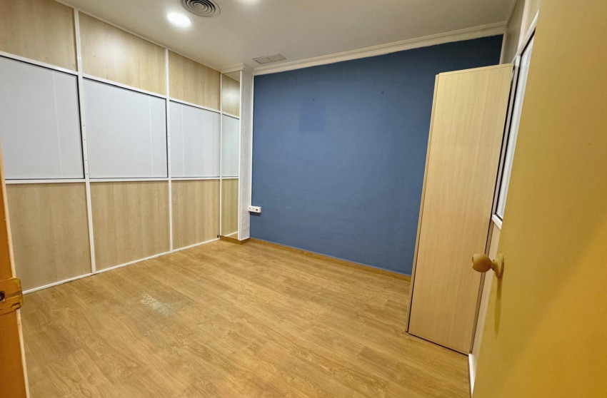 Revente - Commercial - Guardamar del Segura - Pueblo