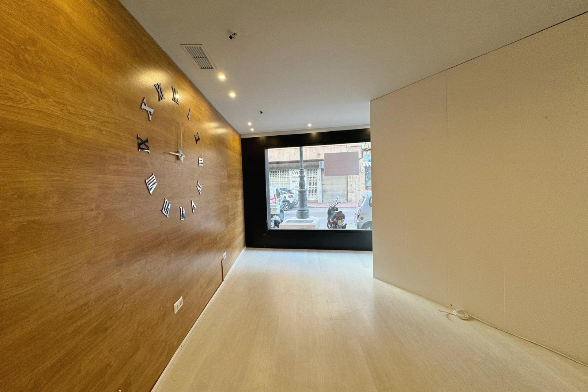 Revente - Commercial - Guardamar del Segura - Pueblo