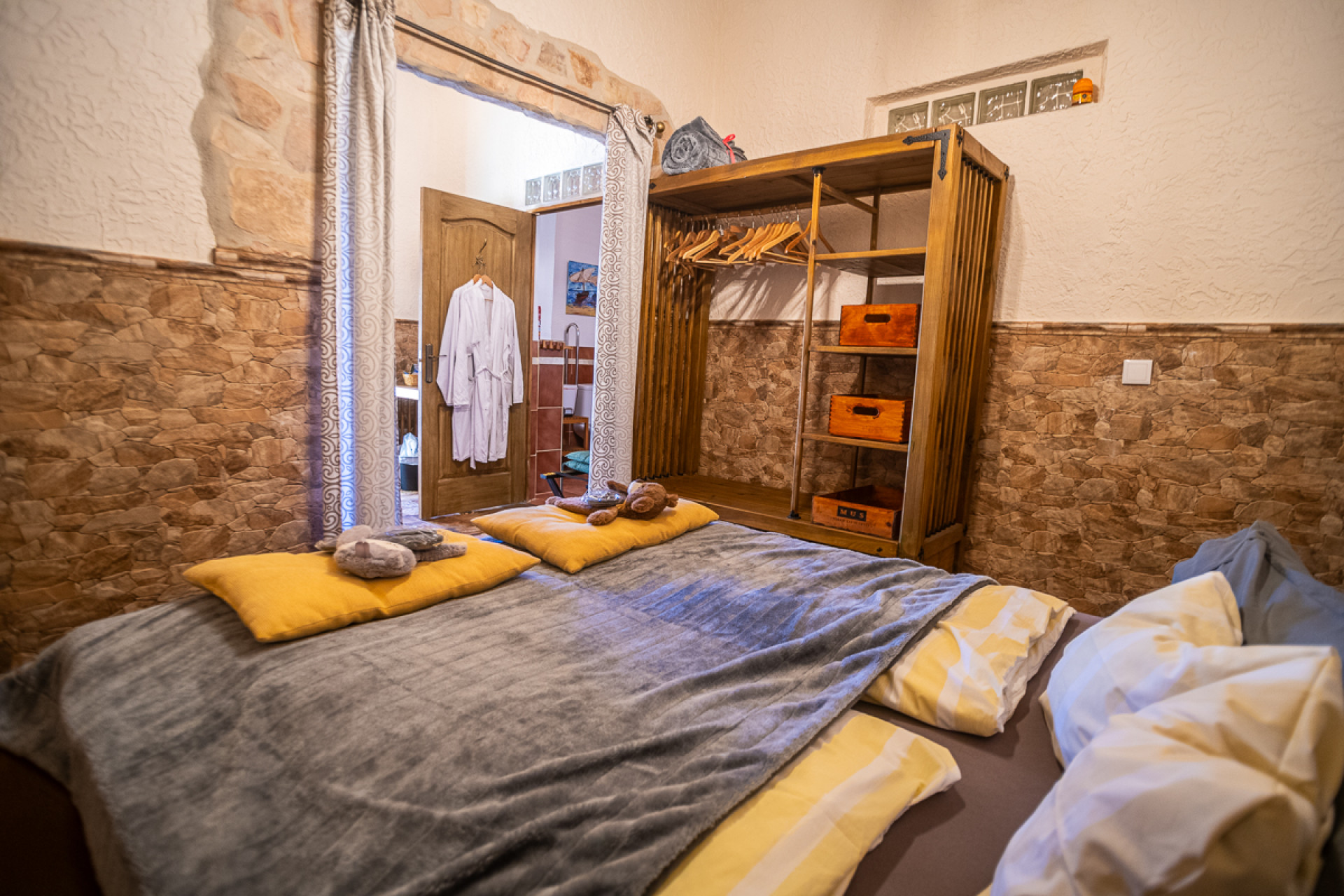 Revente - Commercial - Hondón de las Nieves