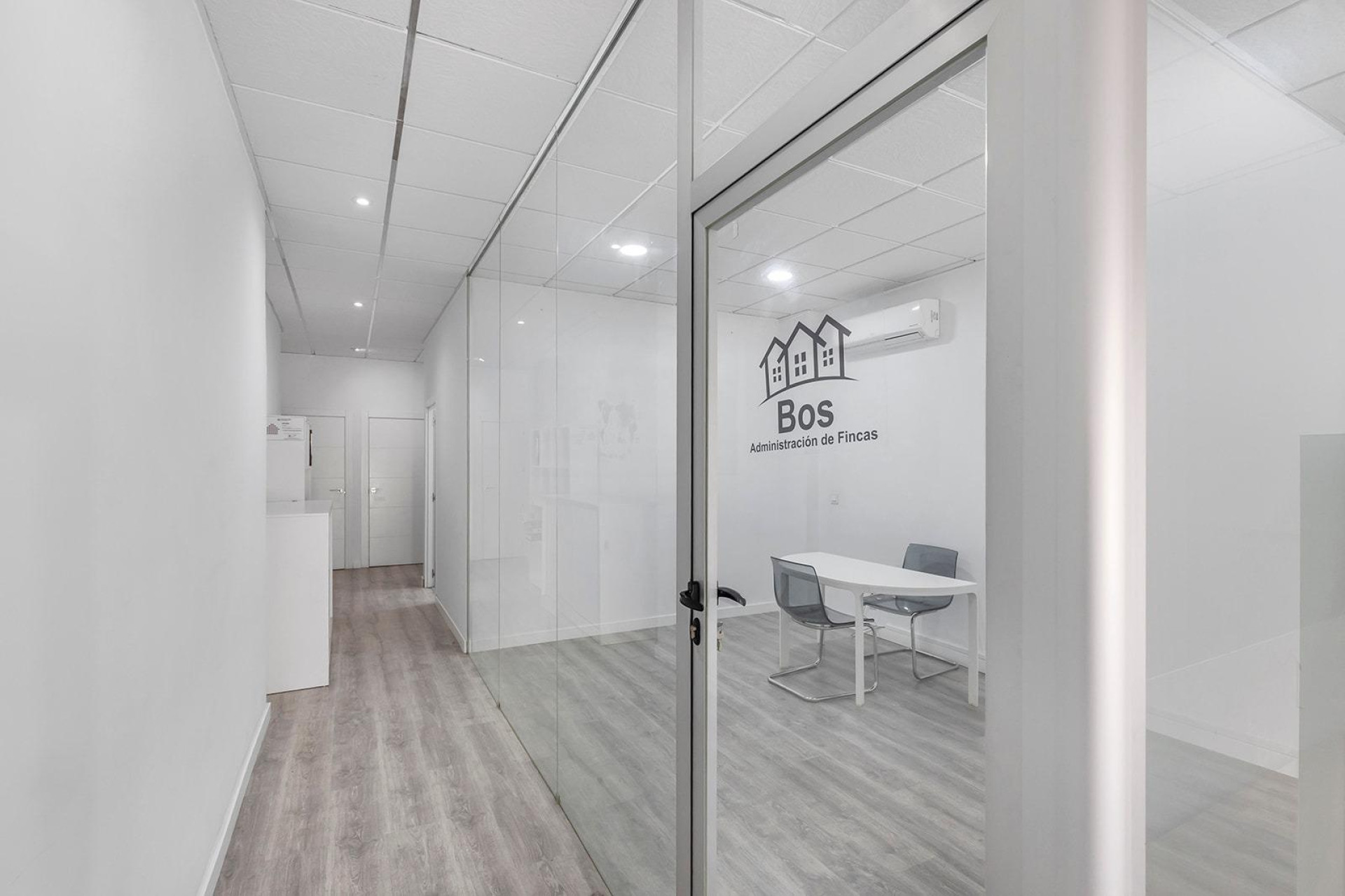 Revente - Commercial - Torrevieja - La Mata pueblo