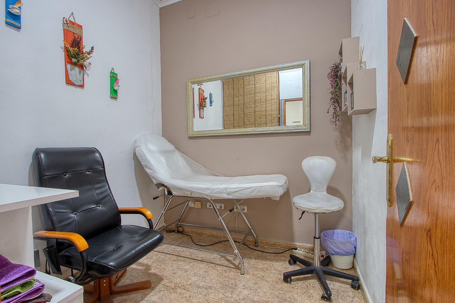 Revente - Commercial - Torrevieja - La Mata