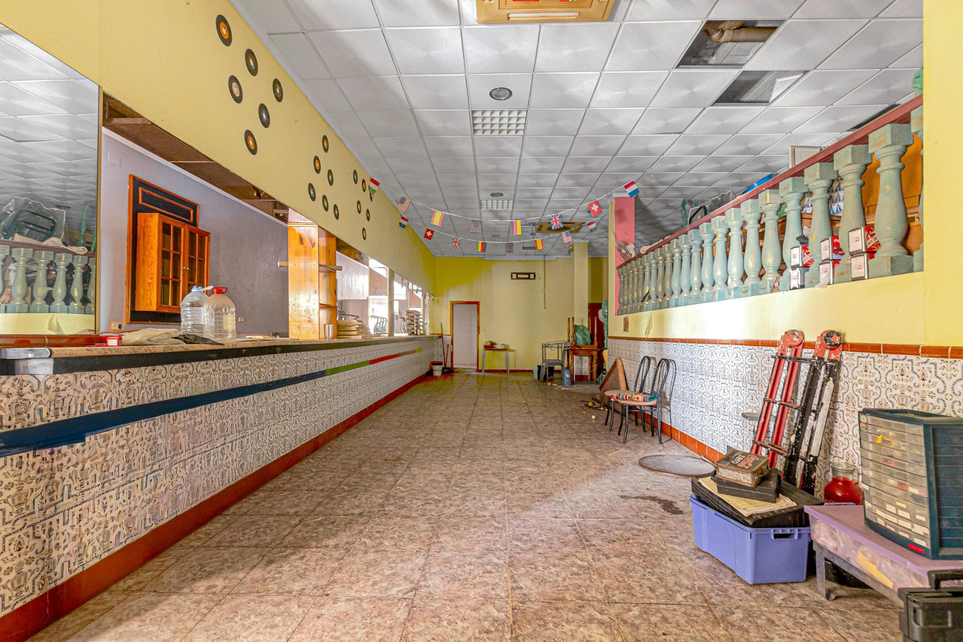 Revente - Commercial - Torrevieja - Playa del cura