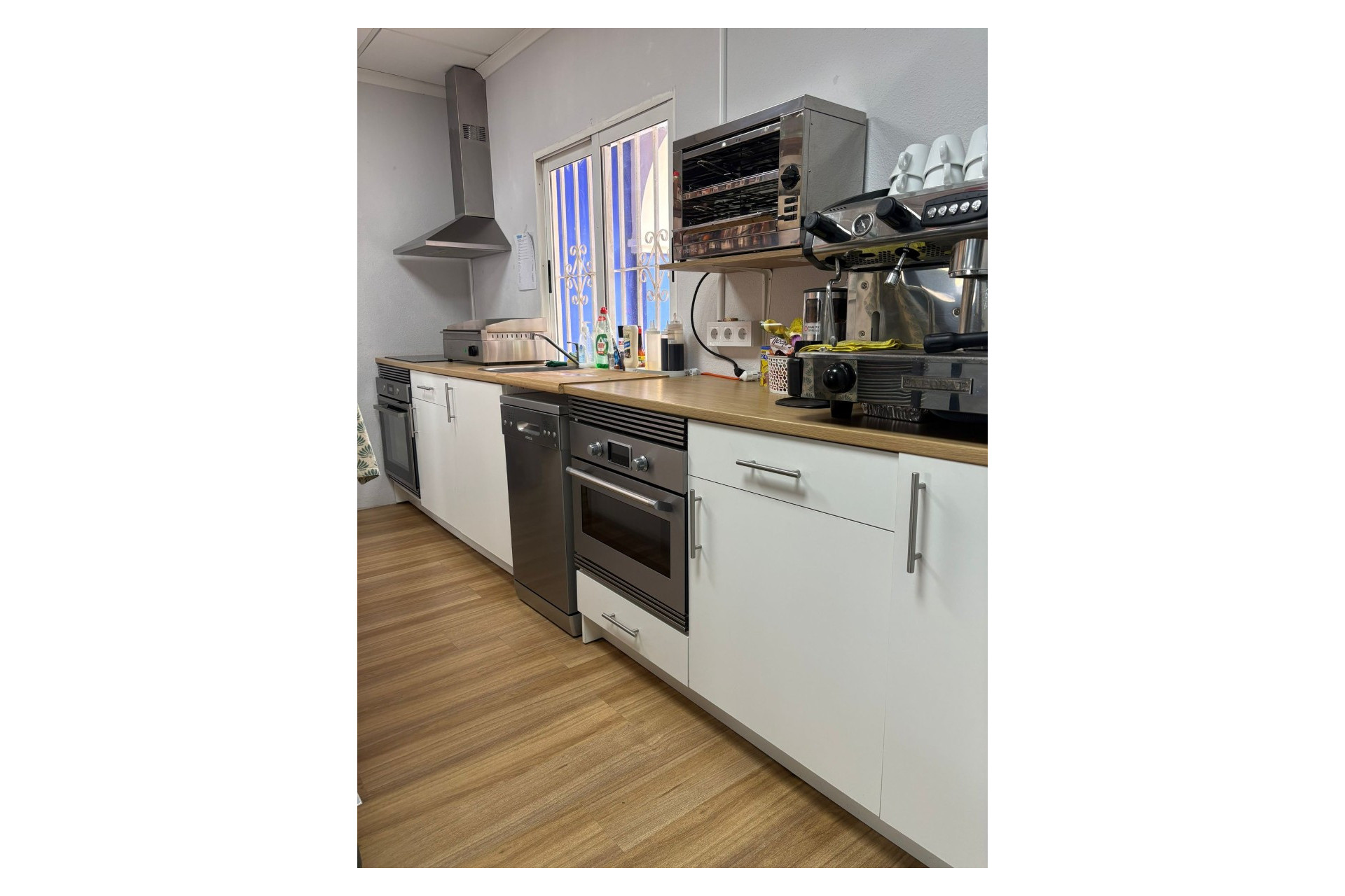 Revente - Commercial - Torrevieja - Puerto