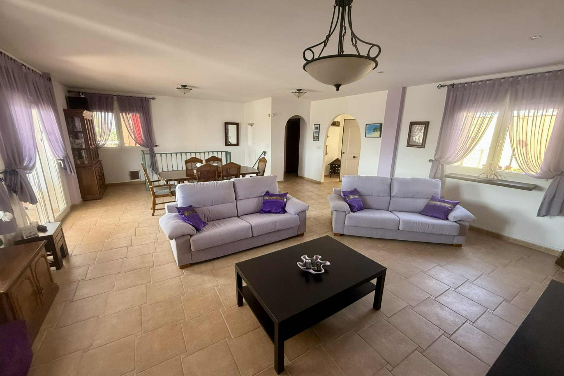 Revente - Detached House / Villa - Almoradí