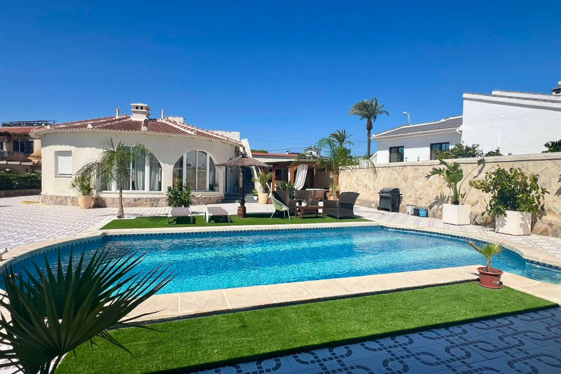 Revente - Detached House / Villa - Ciudad Quesada