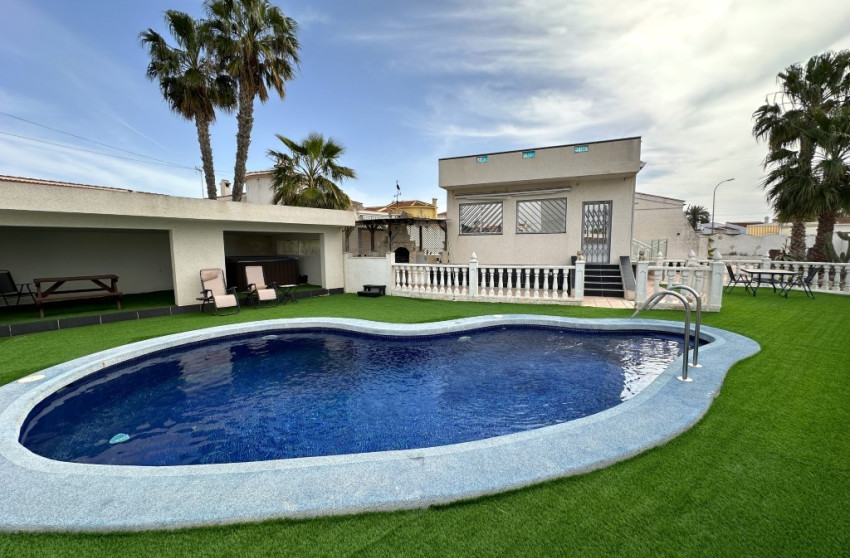 Revente - Detached Villa - Ciudad Quesada