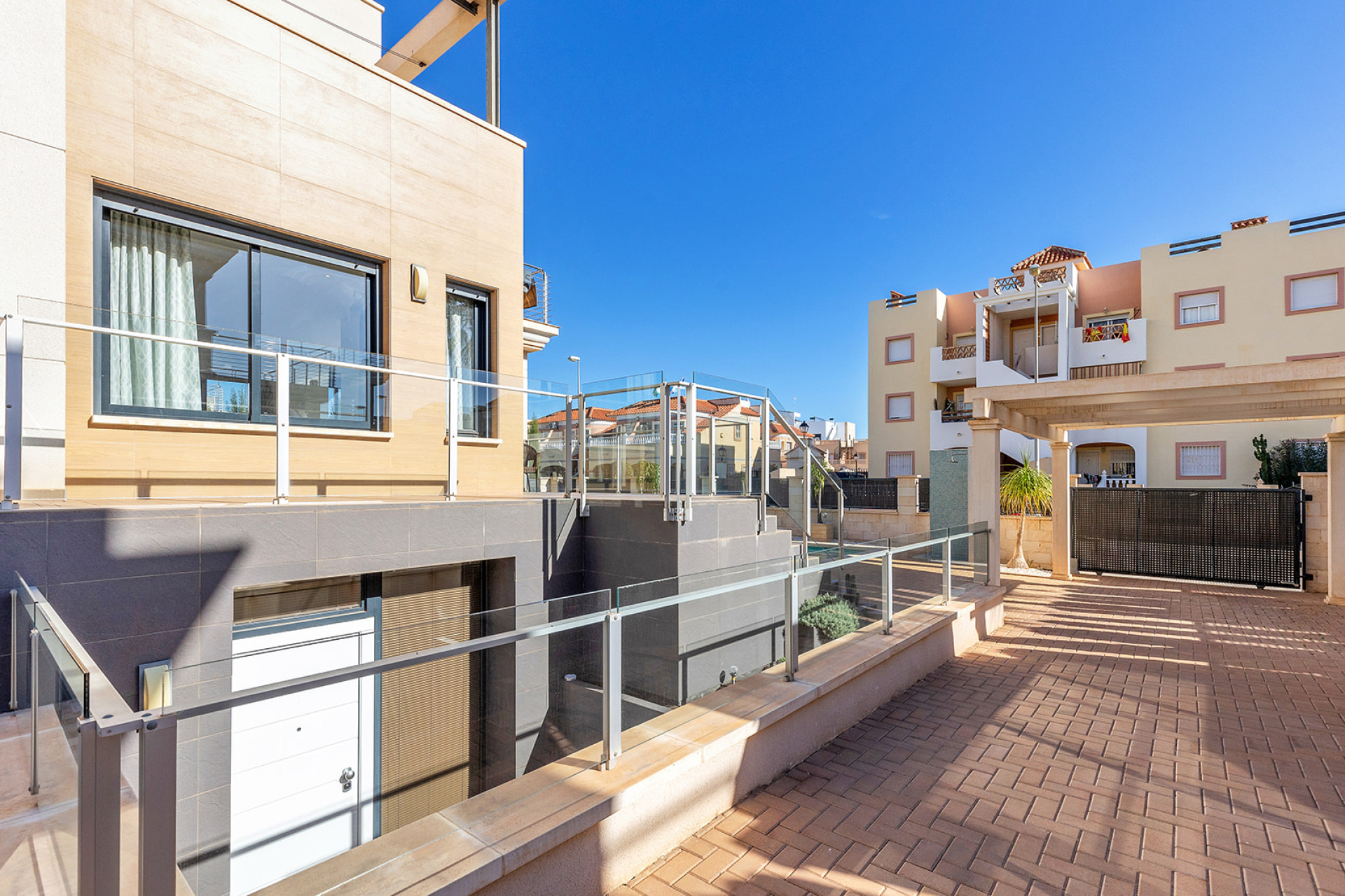 Revente - Detached Villa - Orihuela Costa - La Zenia