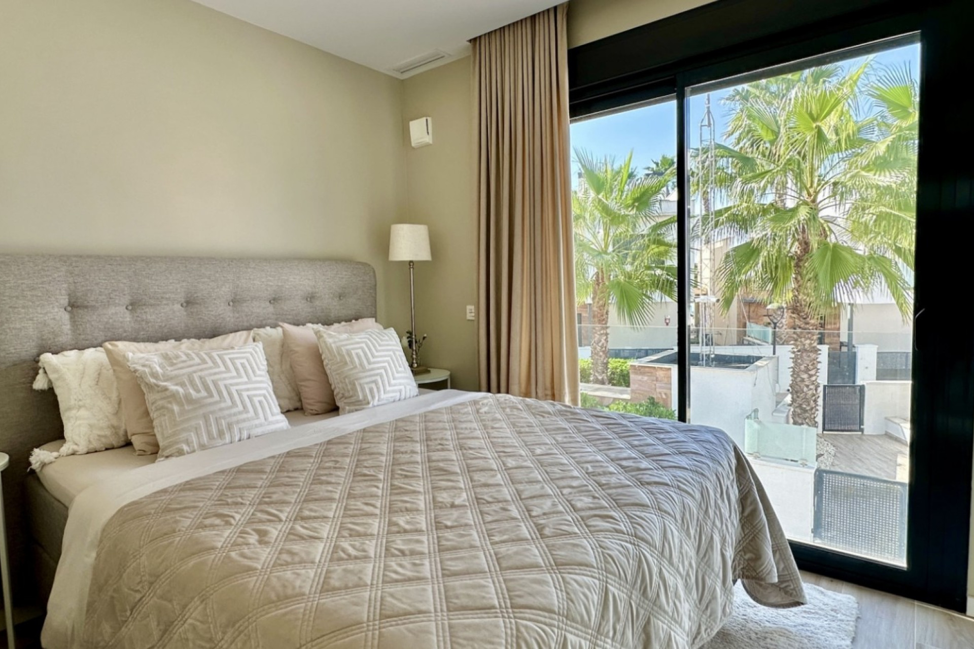Revente - Detached Villa - Orihuela Costa - Lomas de Cabo Roig