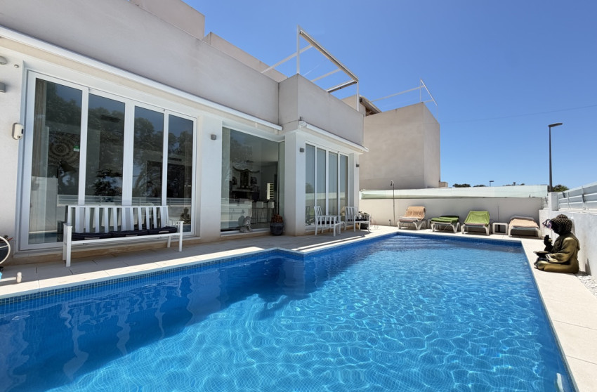 Revente - Detached Villa - Orihuela Costa - Mil Palmeras