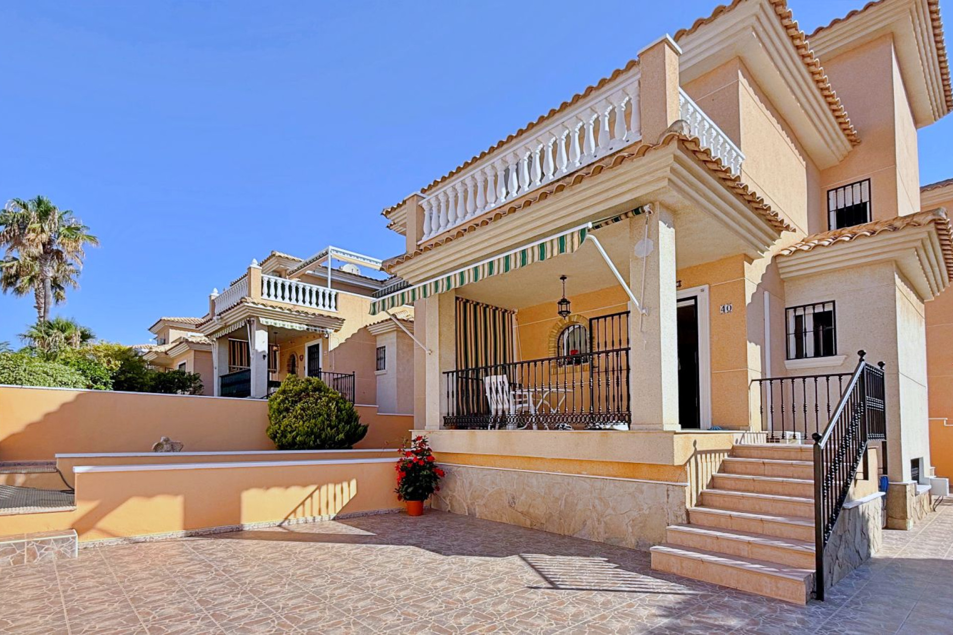 Revente - Detached Villa - Orihuela Costa - Punta Prima