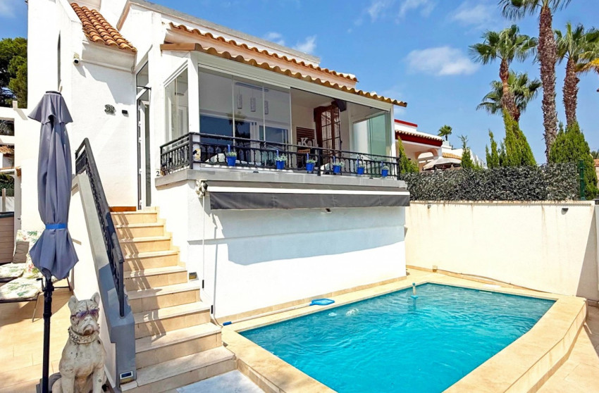 Revente - Detached Villa - Orihuela Costa - Villamartin