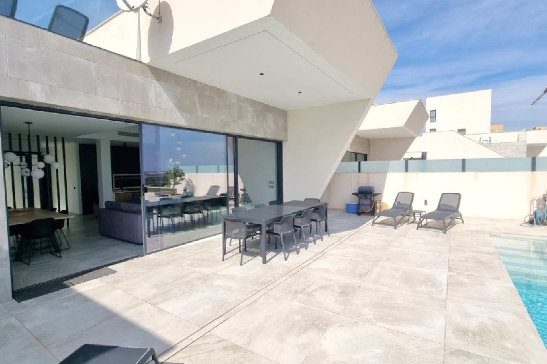 Revente - Detached Villa - Rojales