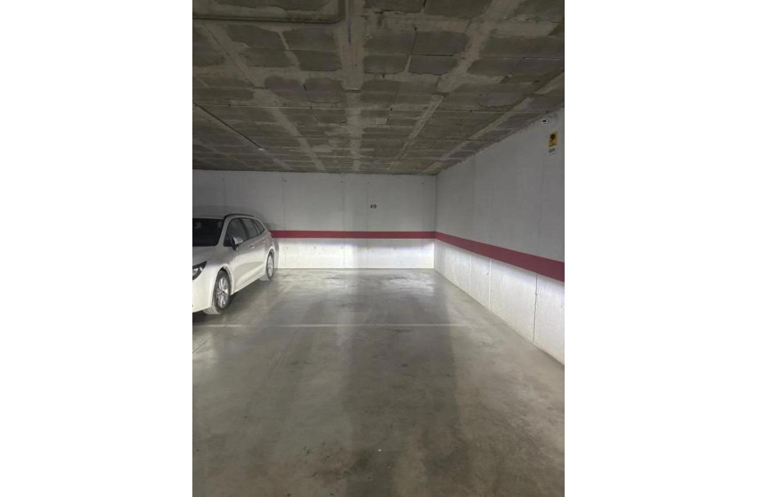 Revente - Garage - Alicante - San Gabriel