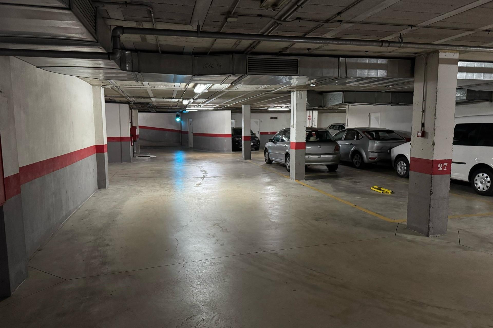 Revente - Garage - Torrevieja - Centro