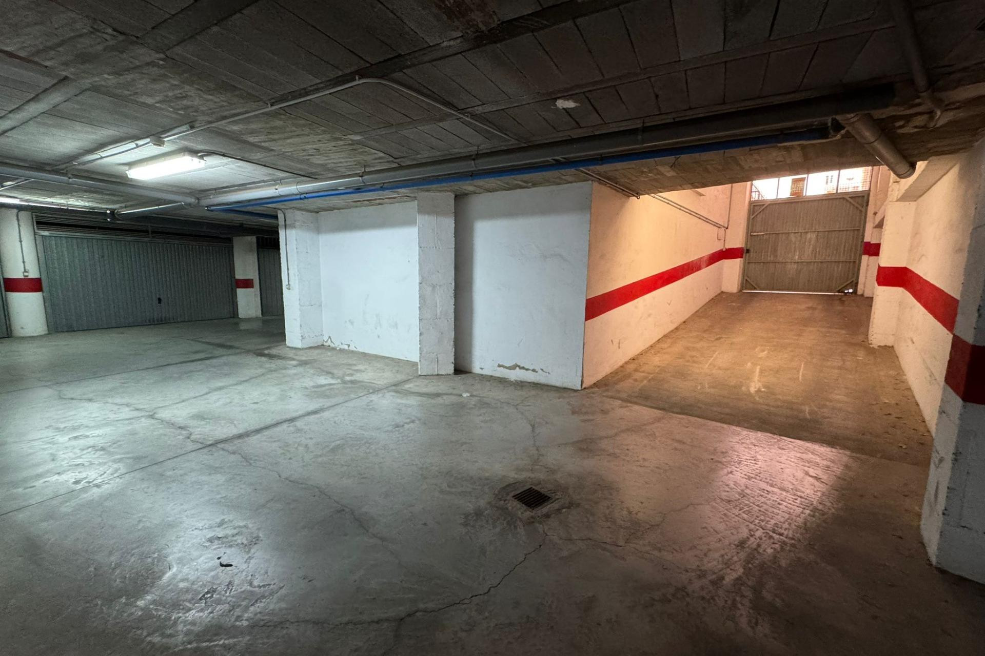 Revente - Garage - Torrevieja - Estacion de autobuses