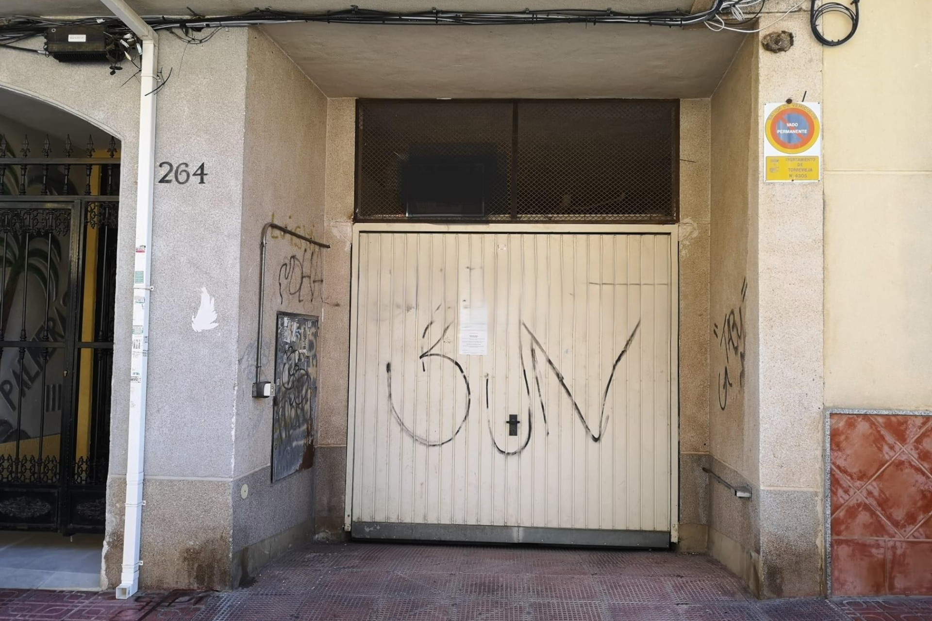 Revente - Garage - Torrevieja - Playa de los locos