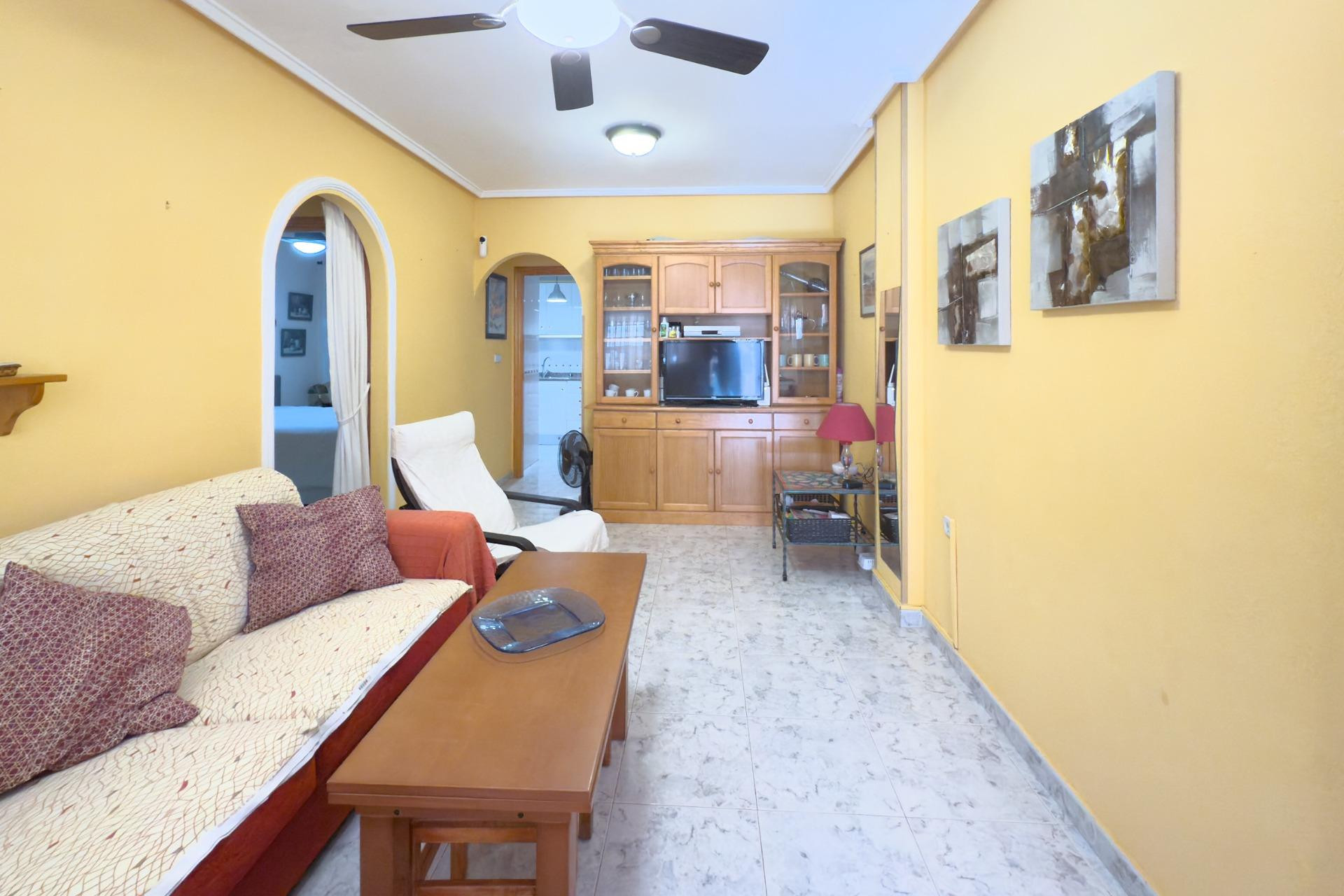 Revente - Ground Floor - Torrevieja - La Mata pueblo