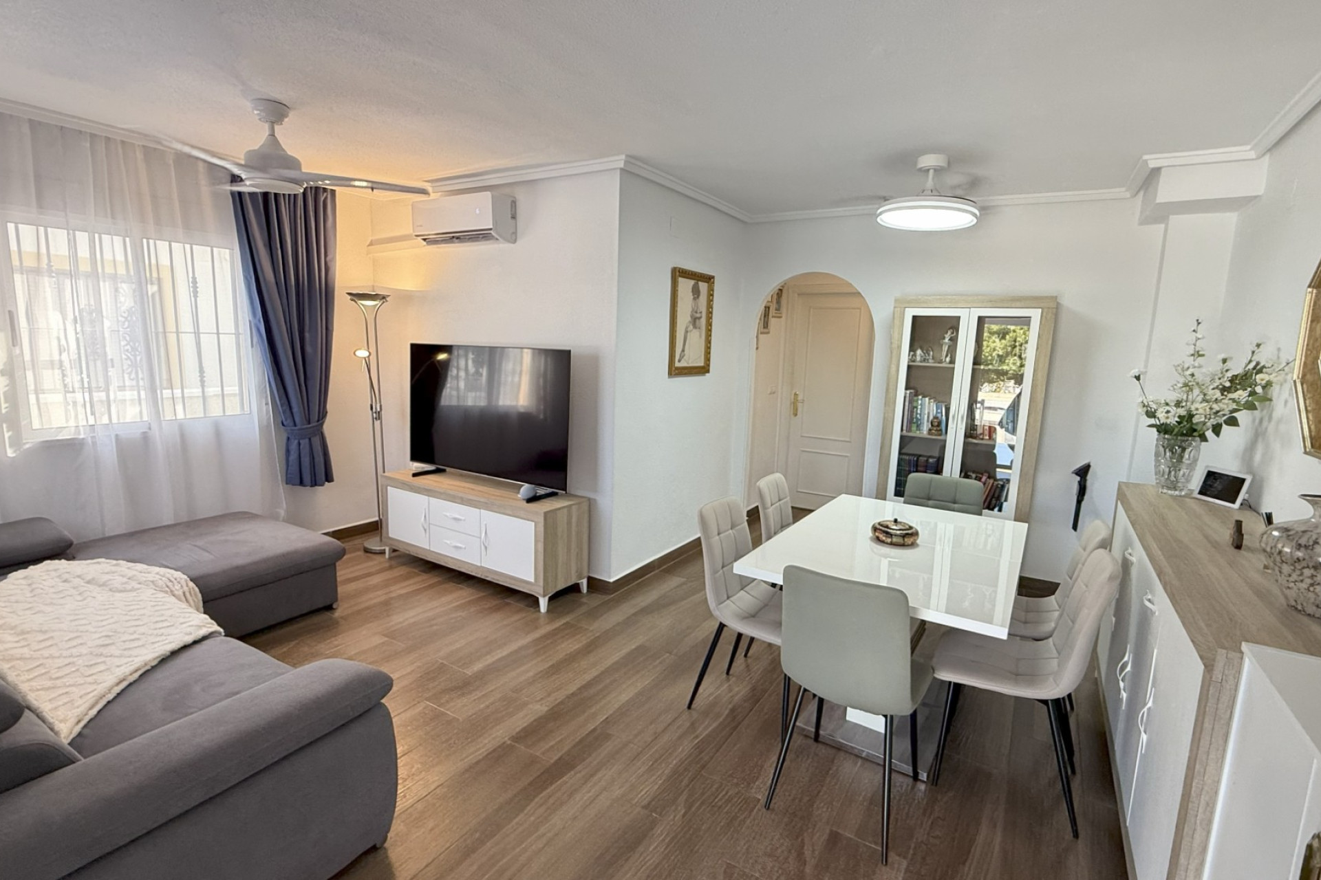 Revente - House - Orihuela Costa - La Zenia