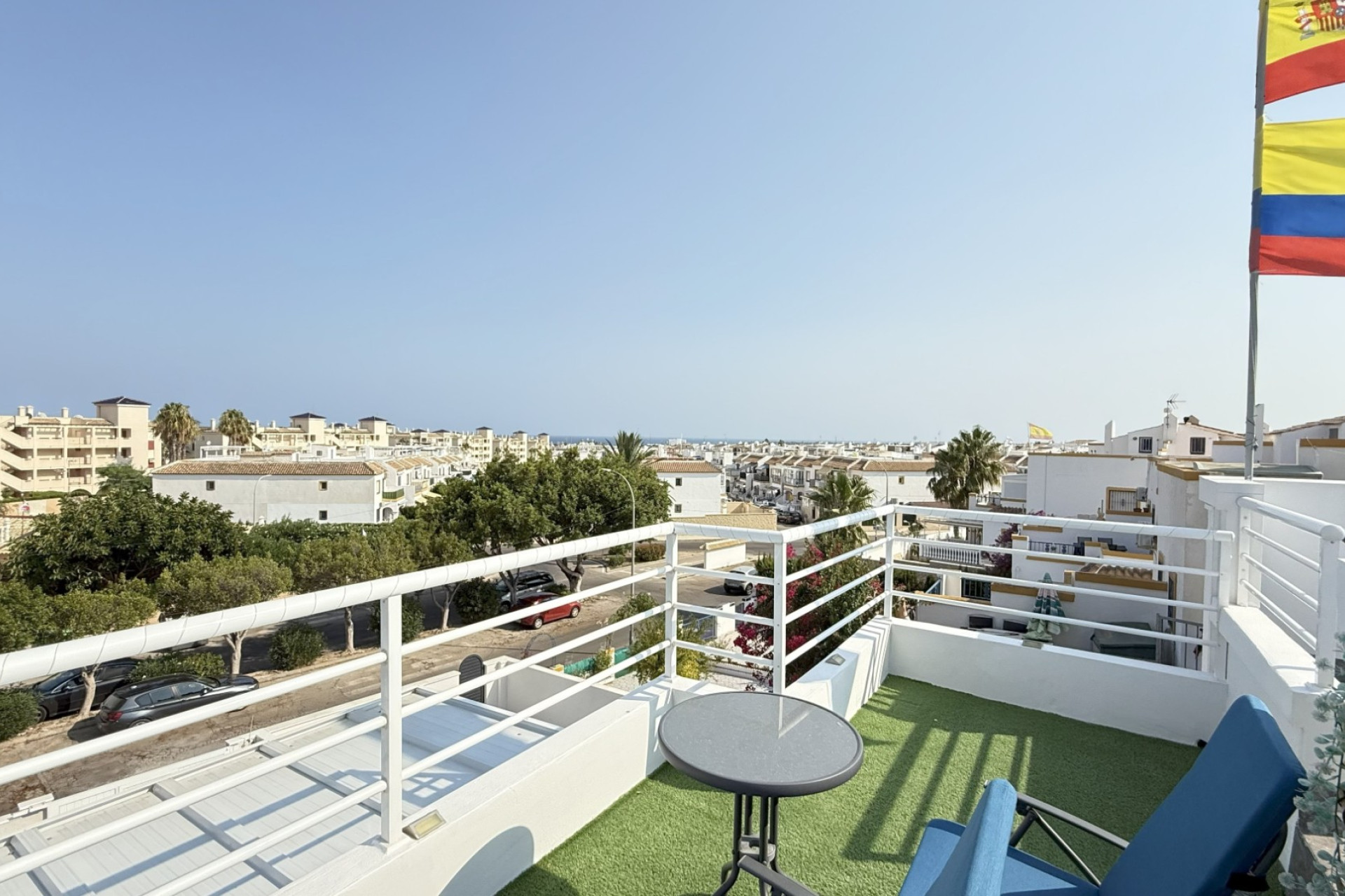 Revente - House - Orihuela Costa - La Zenia