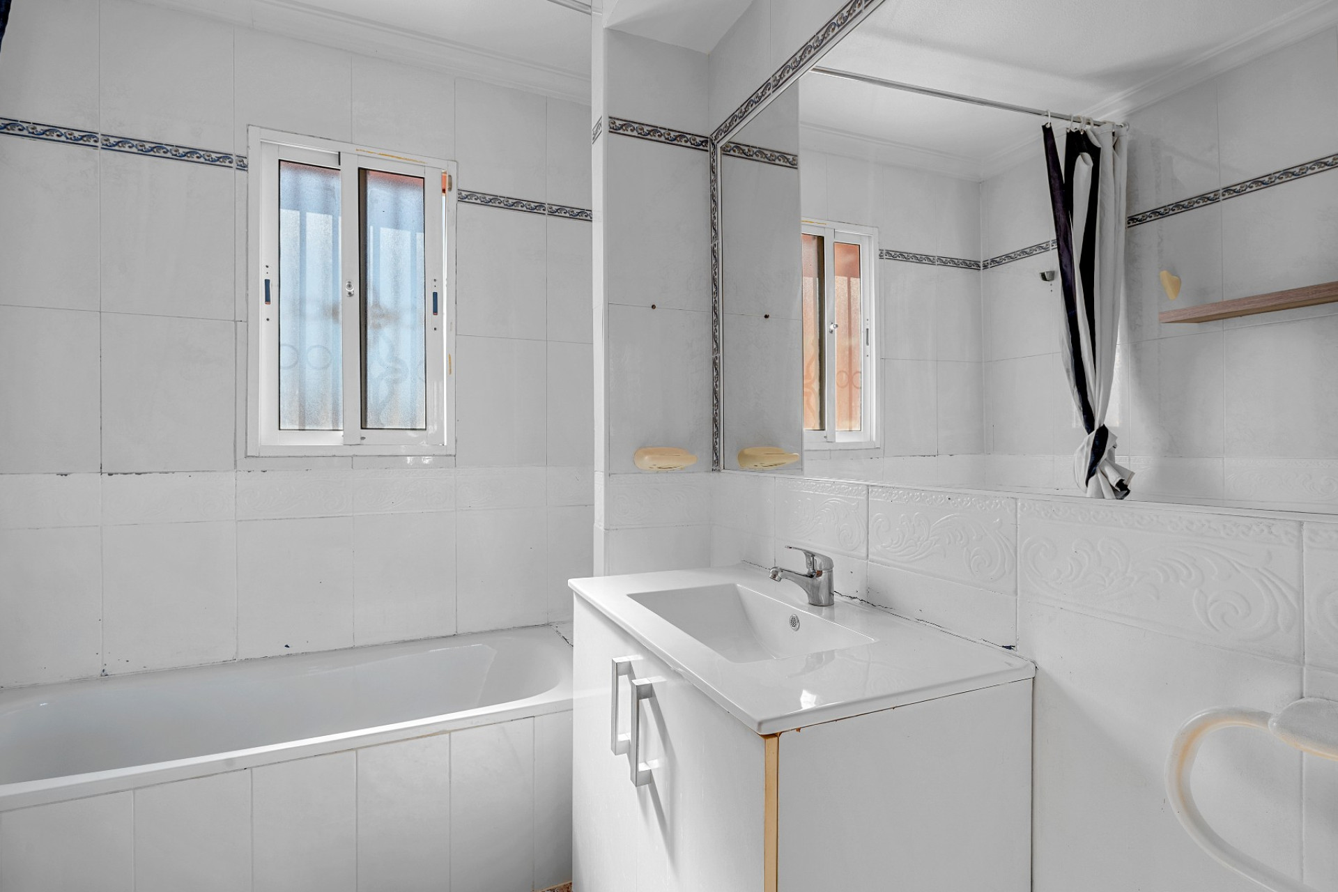 Revente - House - Orihuela Costa - Las Filipinas