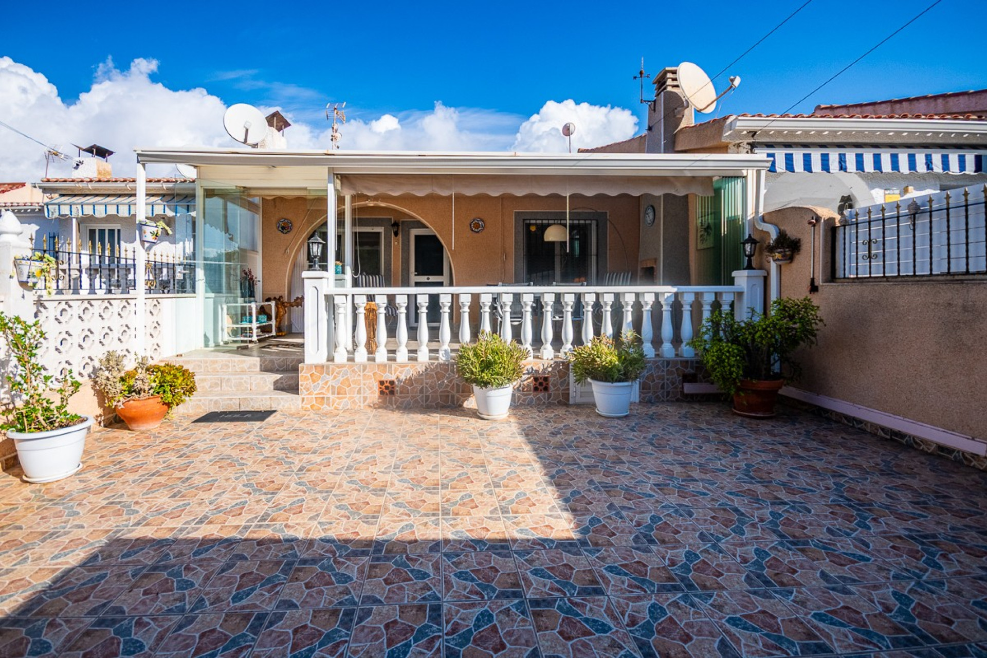 Revente - House - Torrevieja - Calas Blancas