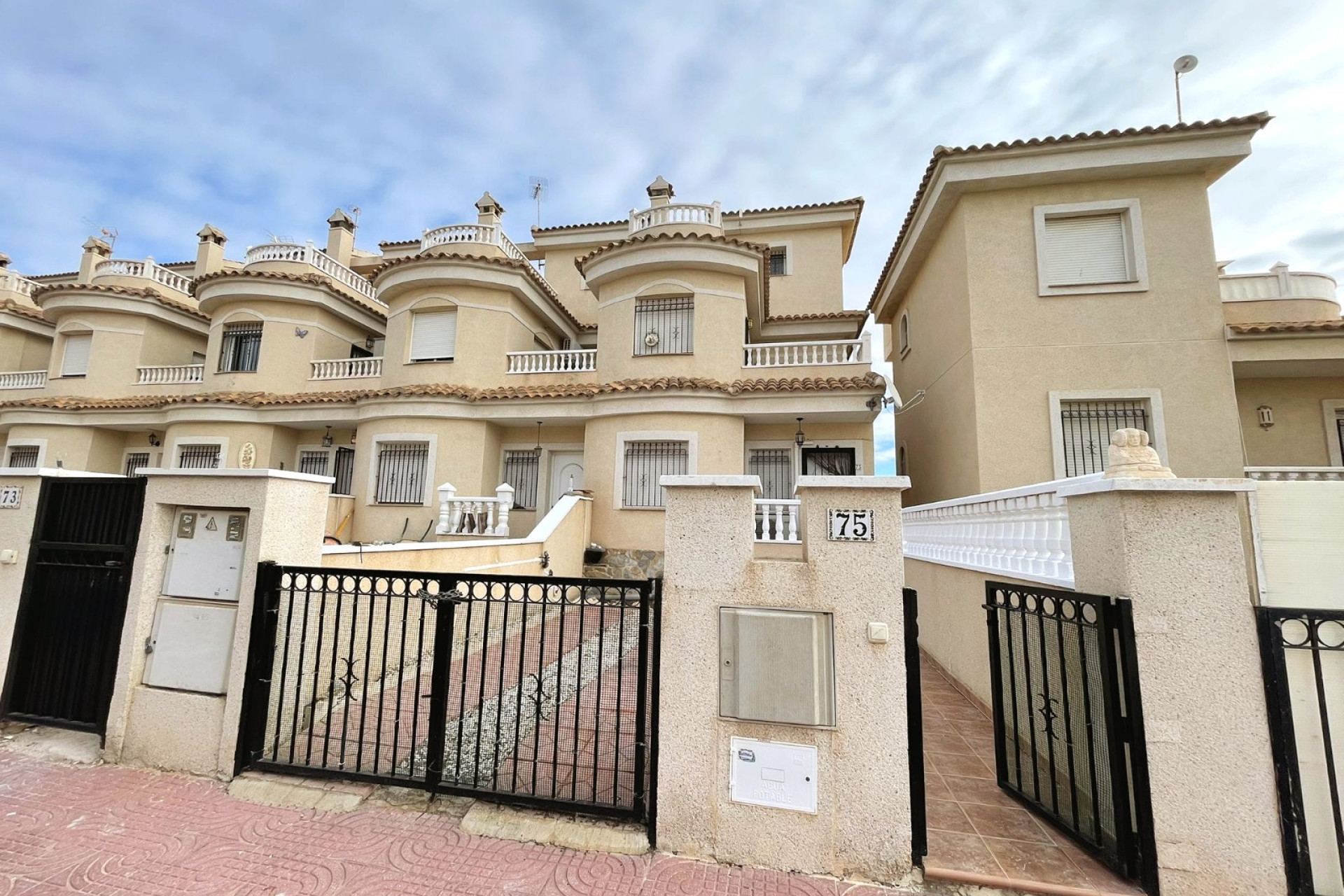 Revente - Maison de ville - Ciudad Quesada - Lo Marabu