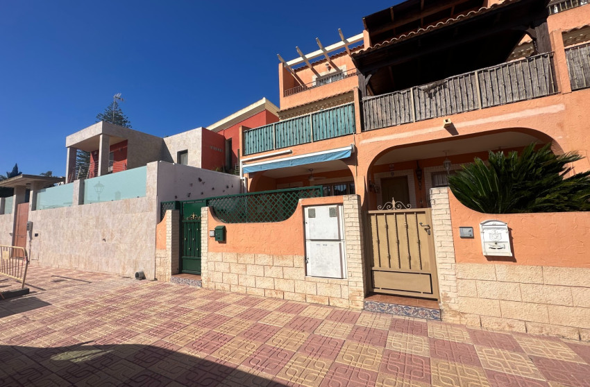 Revente - Maison de ville - Jacarilla