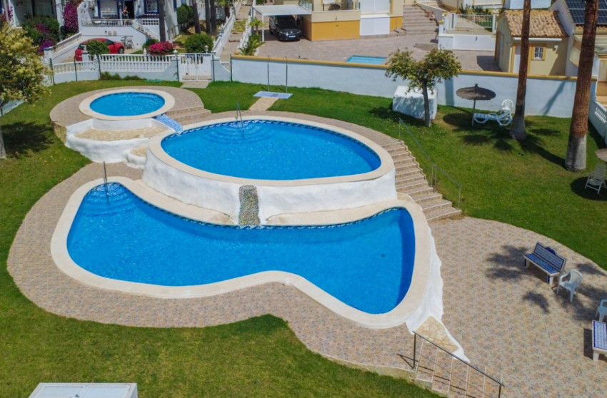 Revente - Maison de ville - Orihuela Costa - Los Dolses