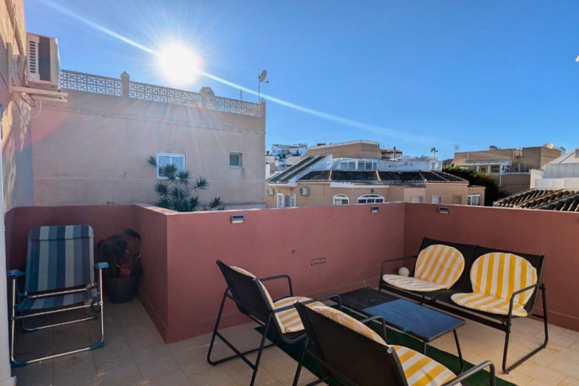 Revente - Quad House - San Miguel de Salinas