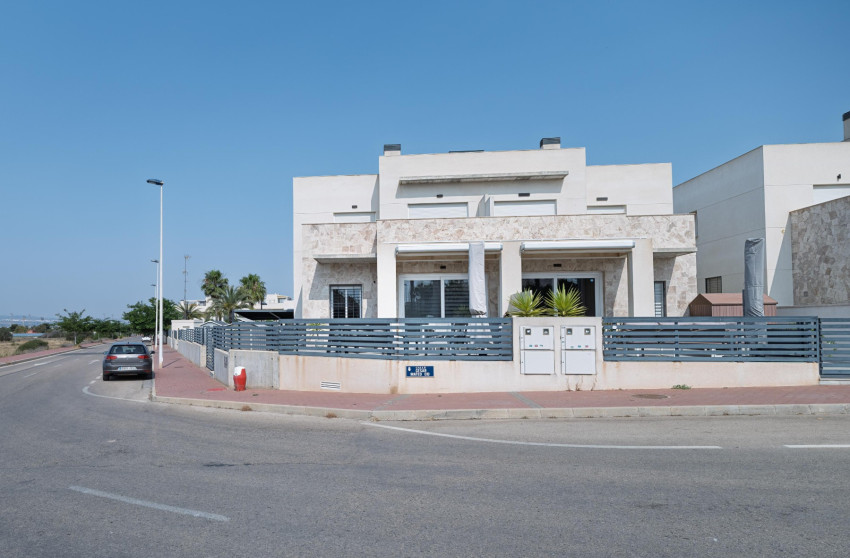 Revente - Quad House - Torrevieja - Aguas Nuevas