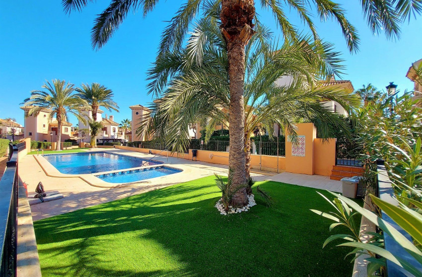 Revente - Semi-Detached Villa - Algorfa - La Finca Golf