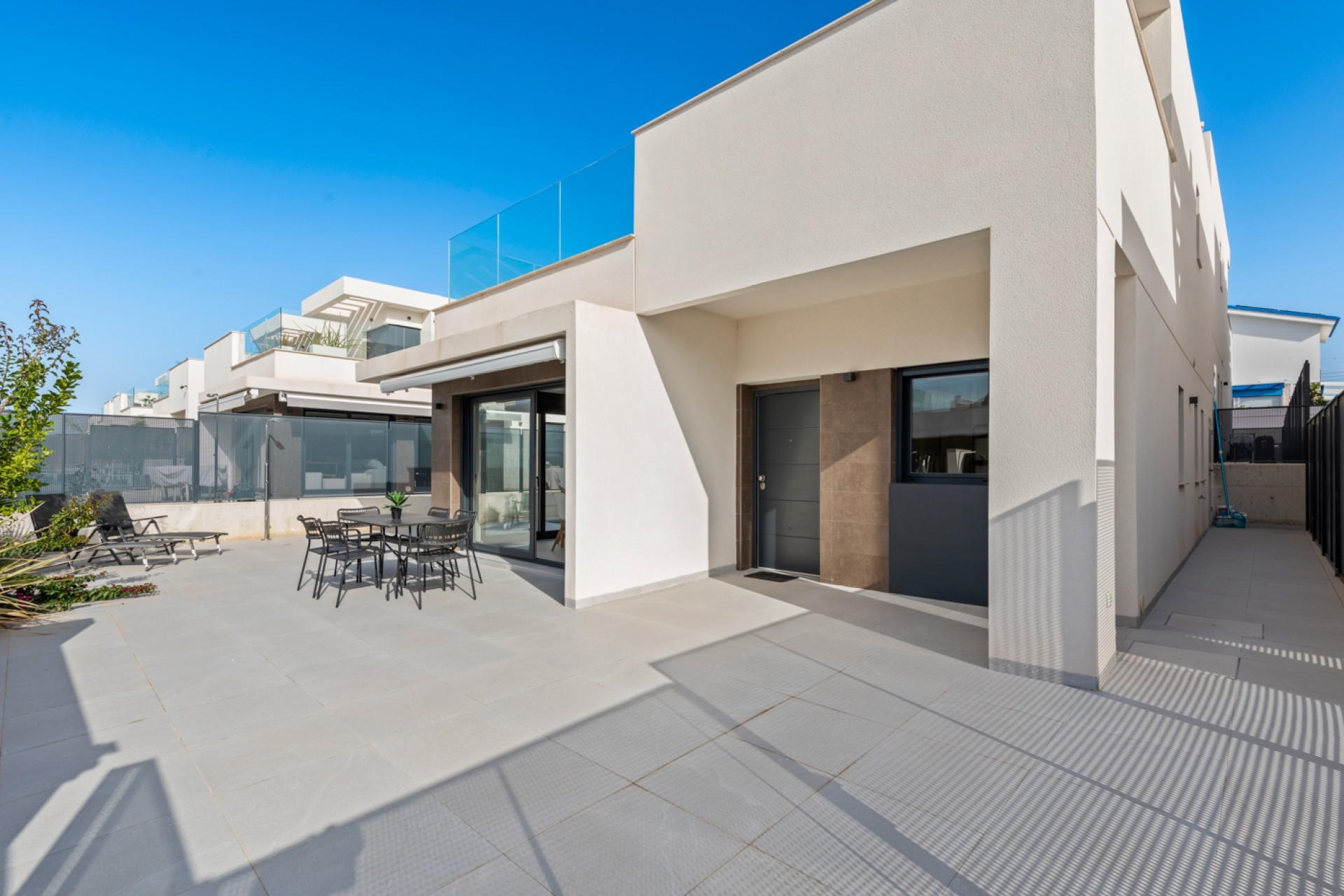 Revente - Semi detached Villa - La Marina - La Marina - Urbanization