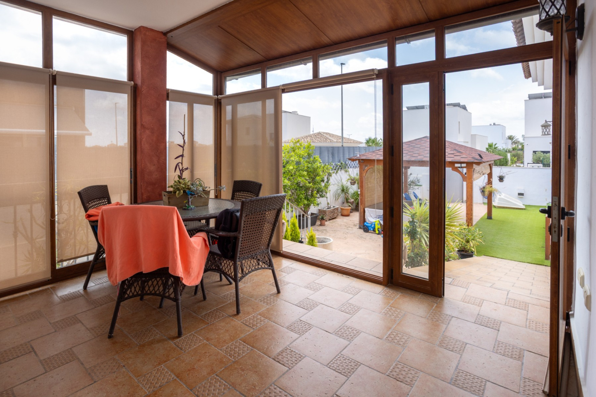 Revente - Semi detached Villa - Los Montesinos - La Herrada