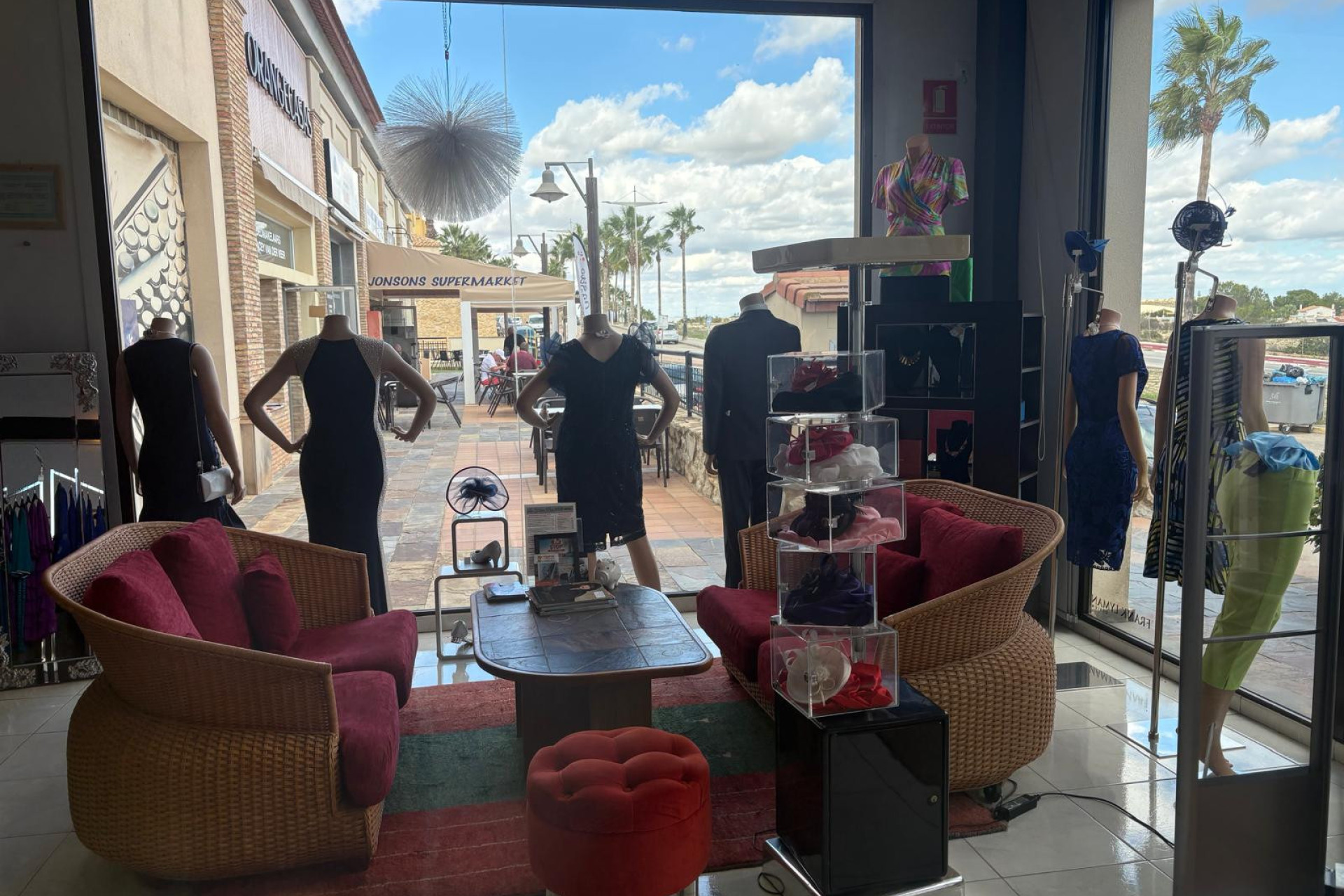 Revente - Shop - Algorfa - La Finca Golf