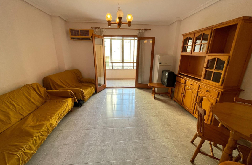 Revente - Studio - Torrevieja - Estacion de autobuses