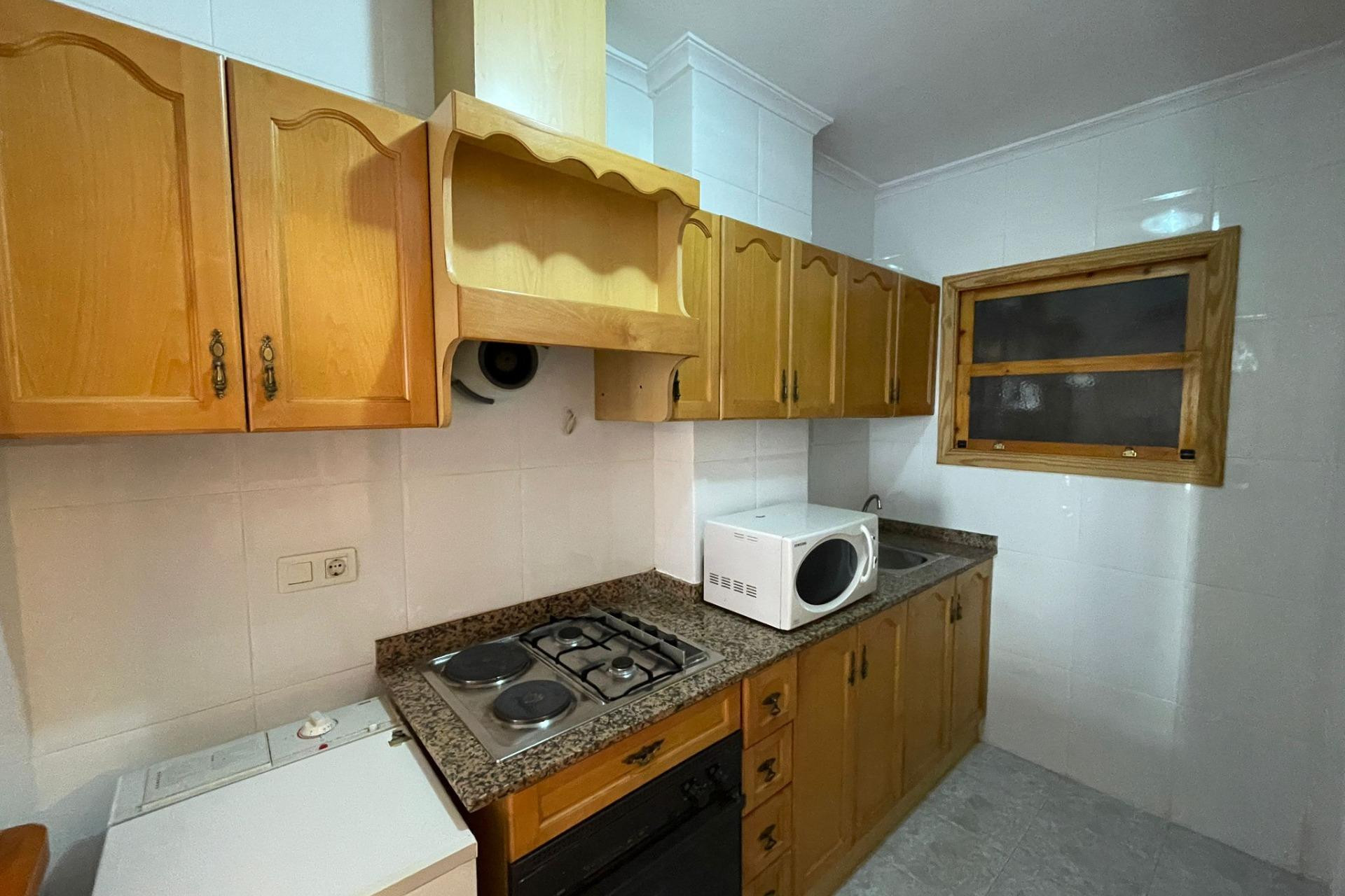 Revente - Studio - Torrevieja - Estacion de autobuses