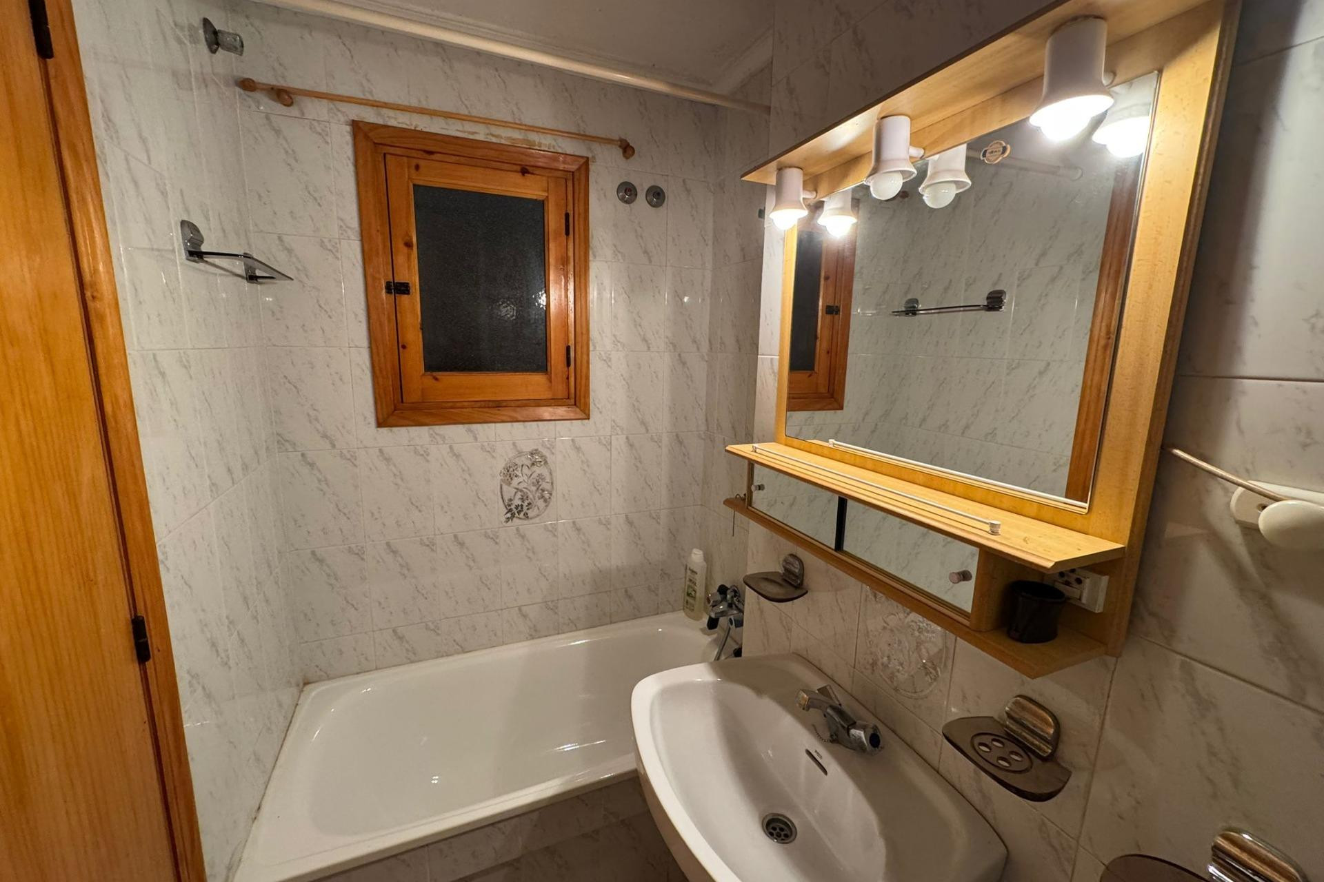 Revente - Studio - Torrevieja - Estacion de autobuses