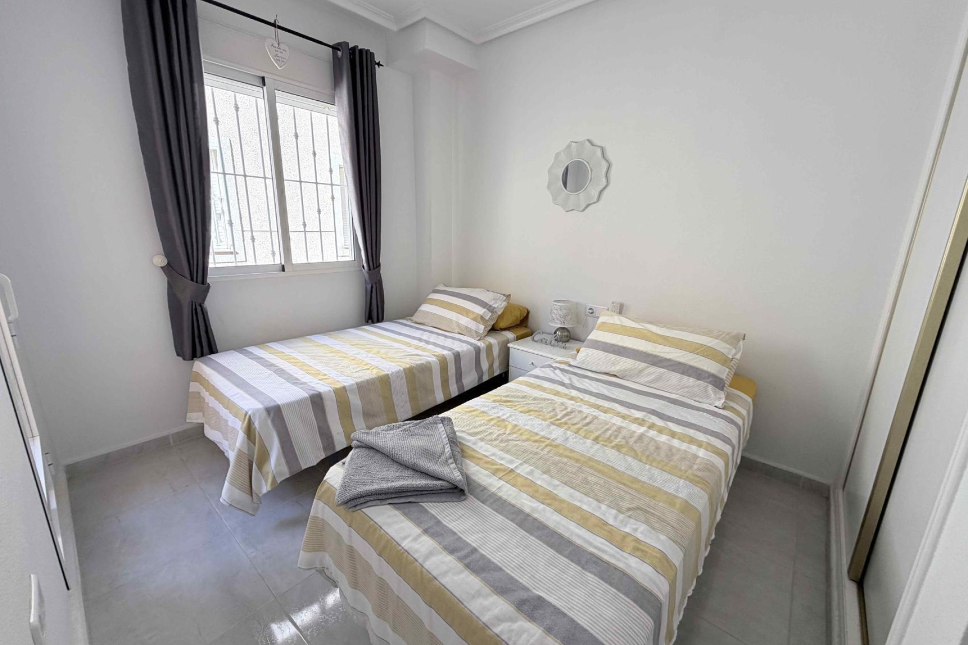 Revente - Terraced house - Orihuela Costa - La Chismosa
