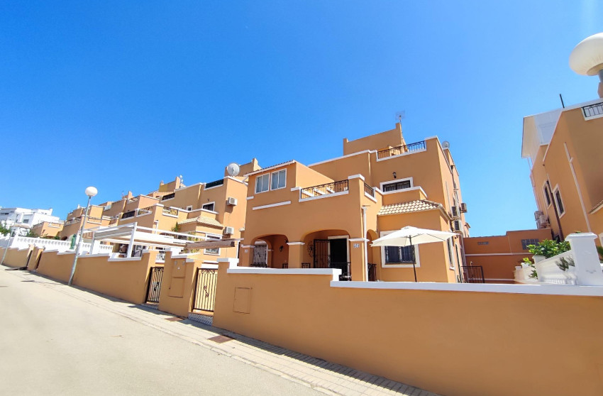 Revente - Terraced house - Orihuela Costa - La Florida