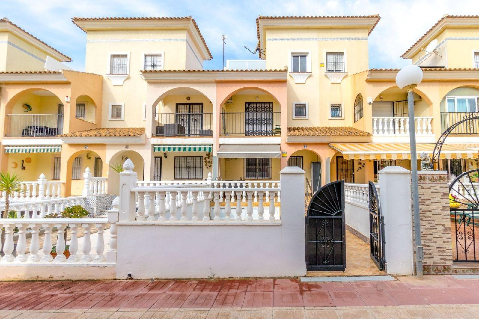 Revente - Terraced house - Orihuela Costa - Punta Prima