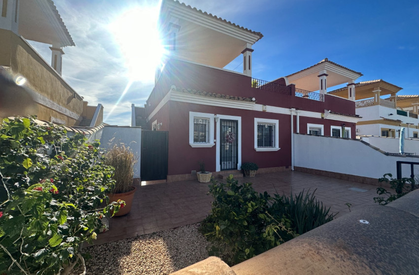 Revente - Town house / semi detached - Orihuela - Entre Naranjos Vistabella