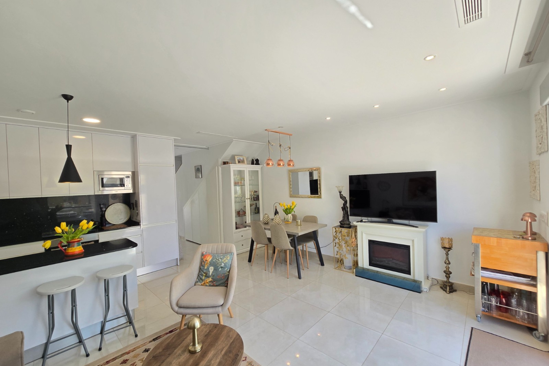 Revente - Townhouse * - Ciudad Quesada * - Doña Pepa *