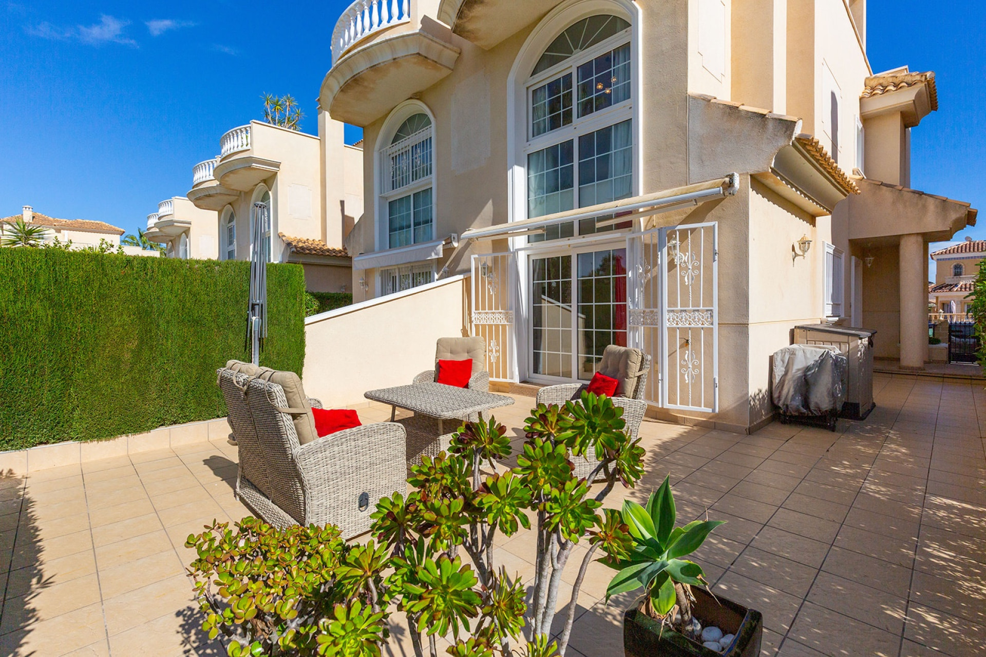 Revente - Villa - Guardamar del Segura - El Raso