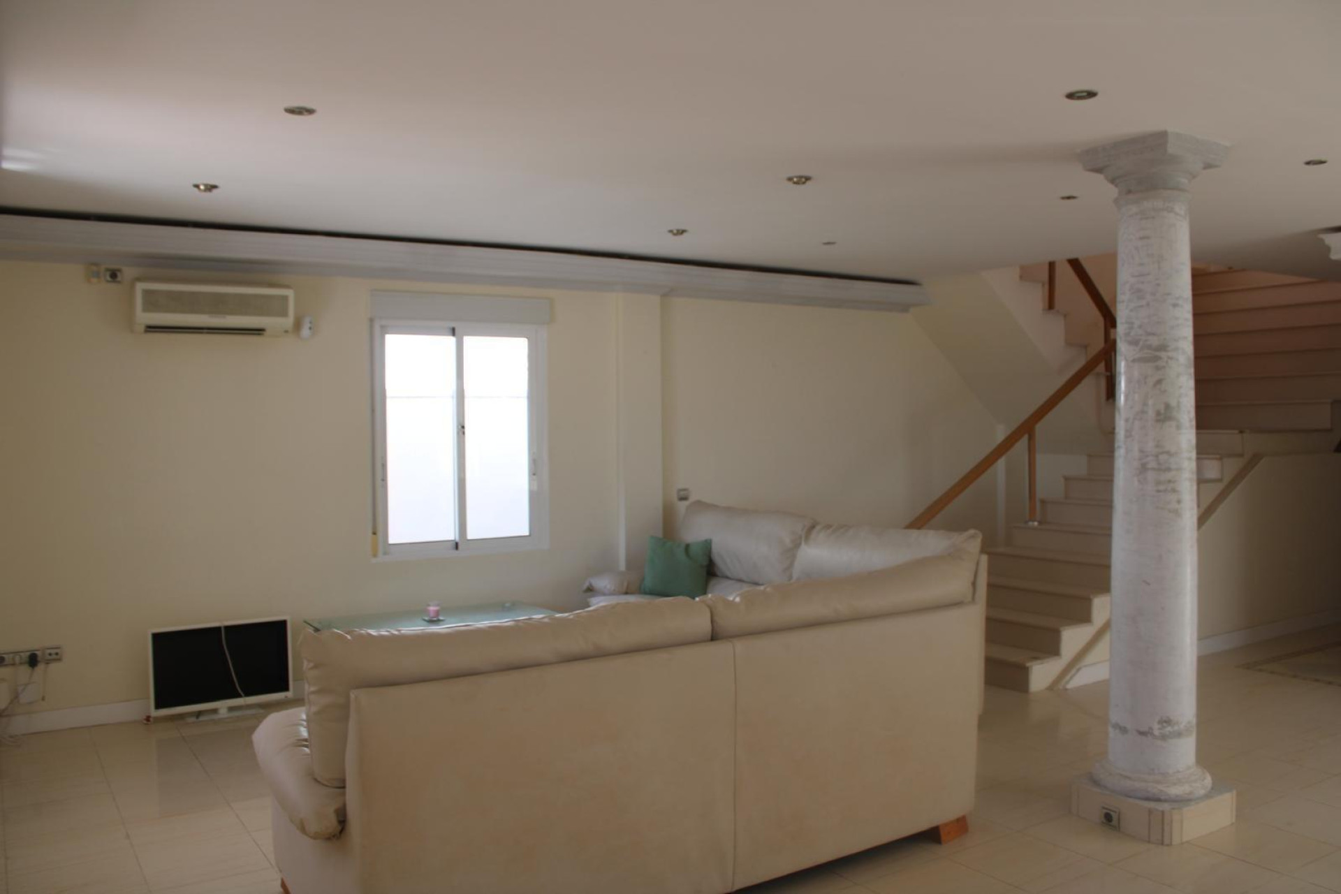 Revente - Villa - Jacarilla - Comunidad valenciana