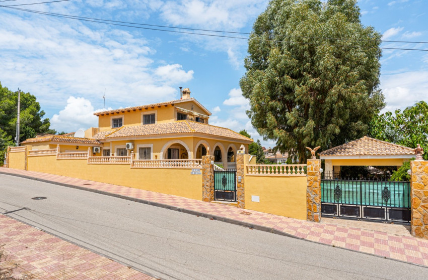 Revente - Villa - Jacarilla