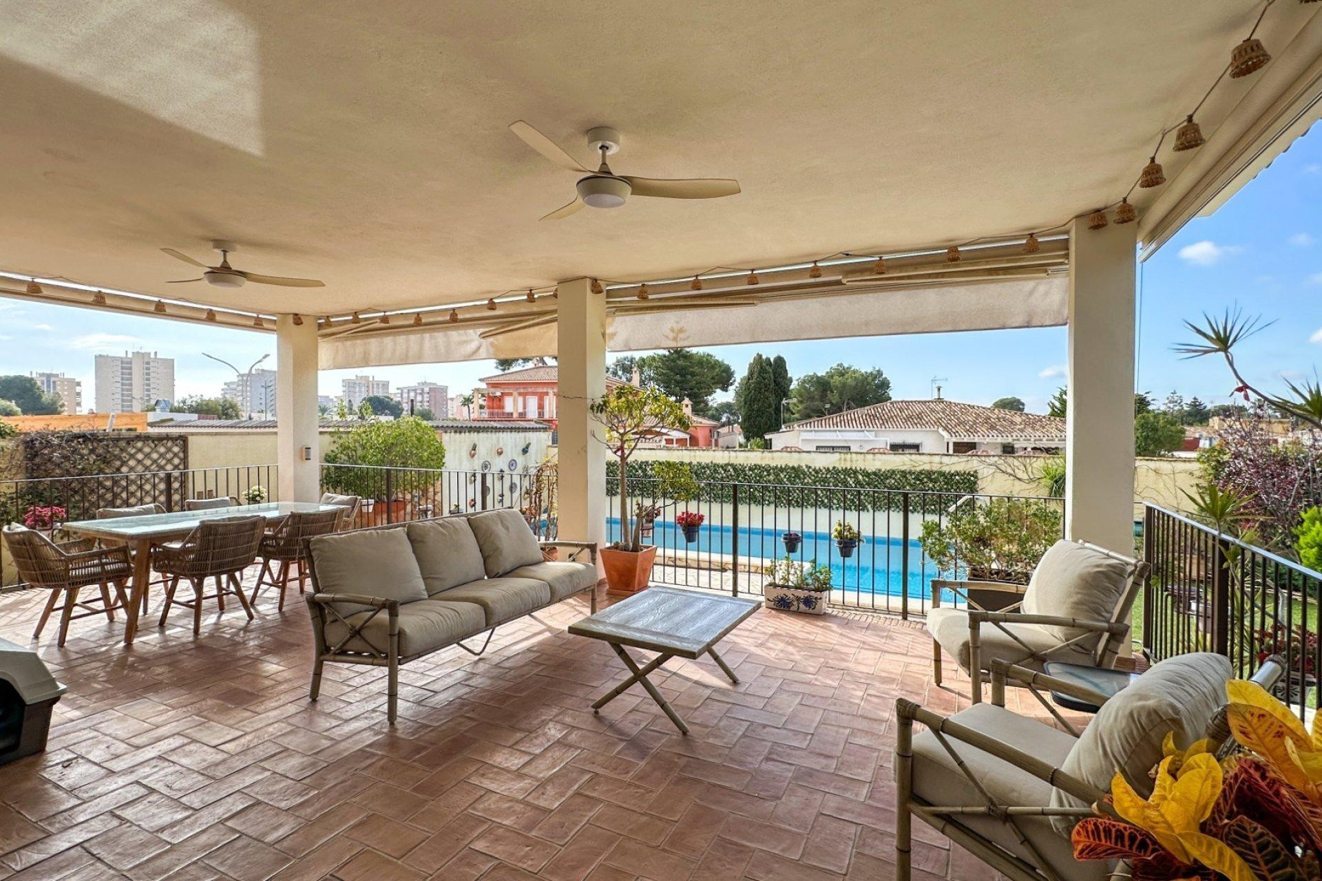 Revente - Villa - Orihuela Costa - Campoamor