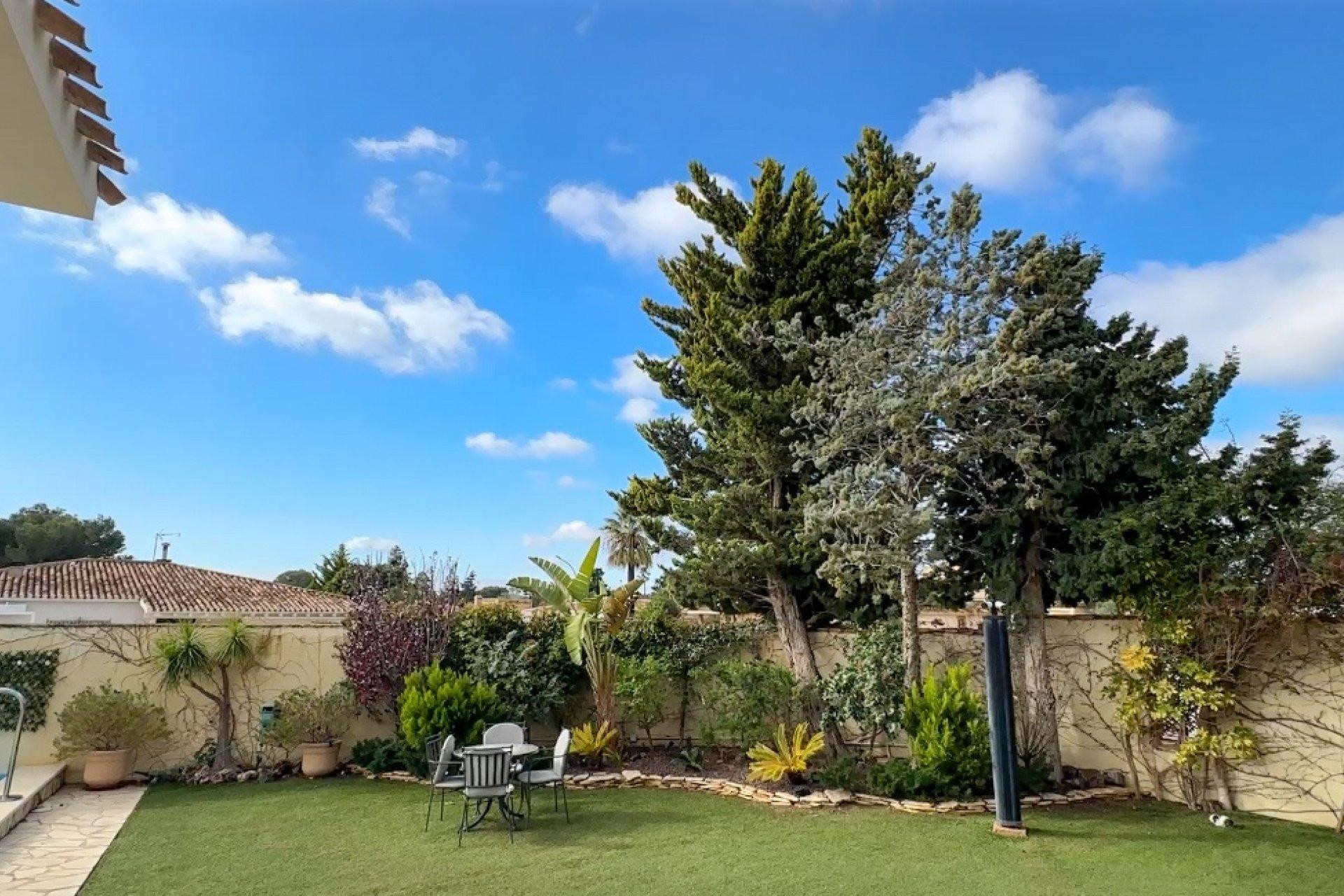 Revente - Villa - Orihuela Costa - Campoamor