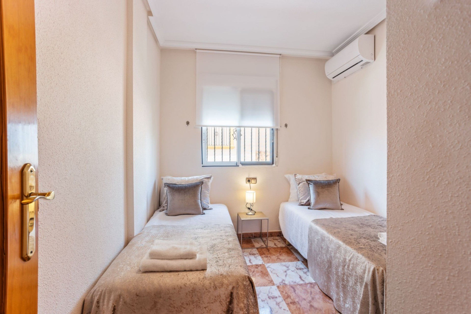 Revente - Villa - Orihuela Costa - La Regia